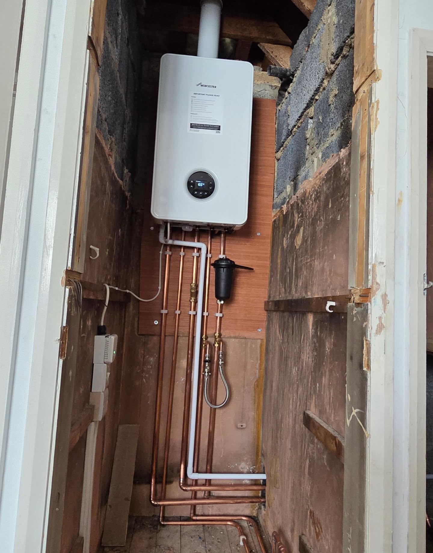 Oil to gas conversion with Worcester combi